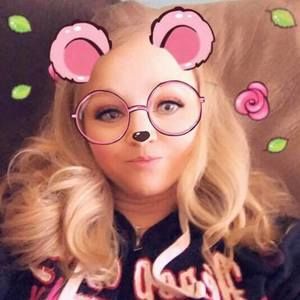 Meet your Posher, Kimberly